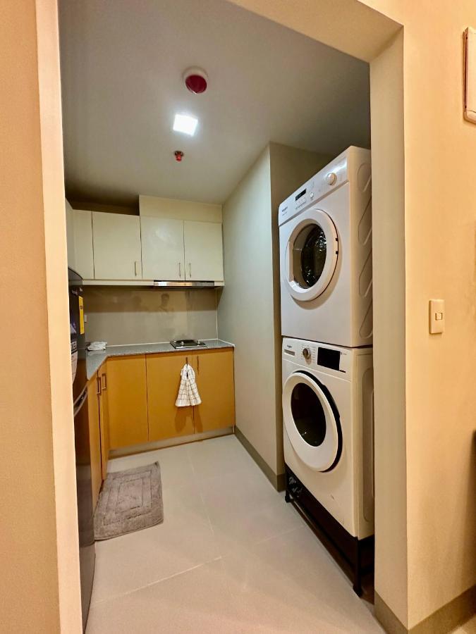 Bgc, Uptown Parksuites Tower 2 Taguig Esterno foto