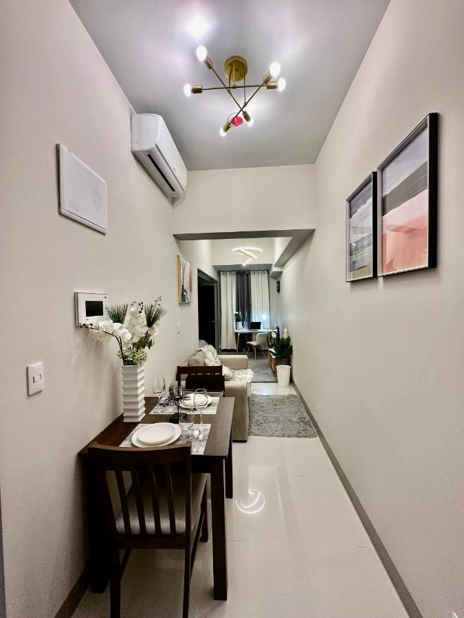 Bgc, Uptown Parksuites Tower 2 Taguig Esterno foto