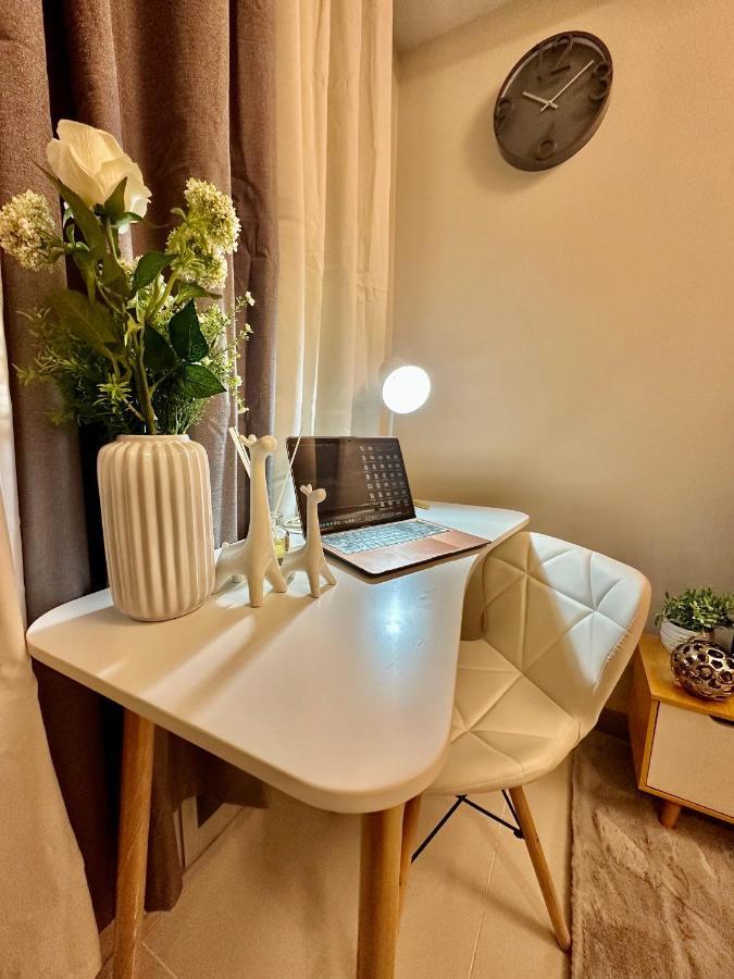 Bgc, Uptown Parksuites Tower 2 Taguig Esterno foto