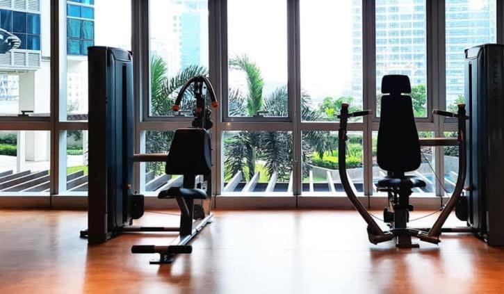 Bgc, Uptown Parksuites Tower 2 Taguig Esterno foto